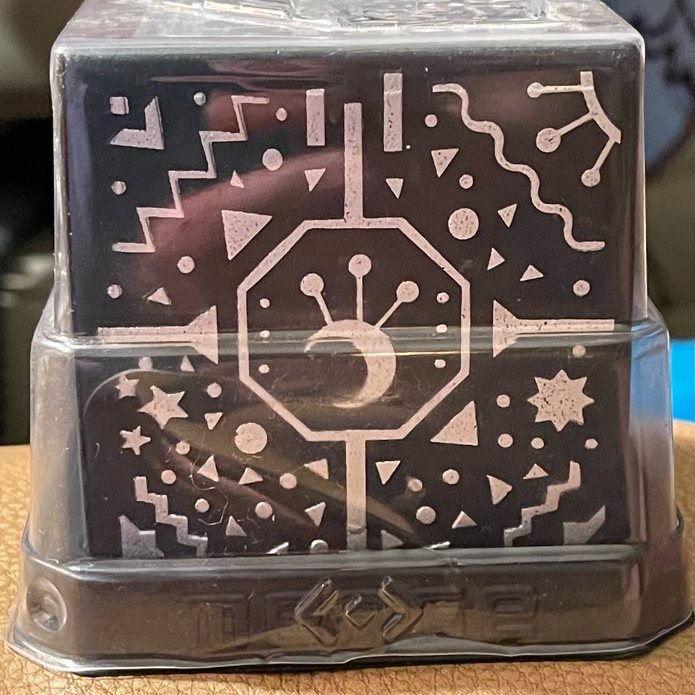 Geometric Design Storage Box - Picture 3 of 6
